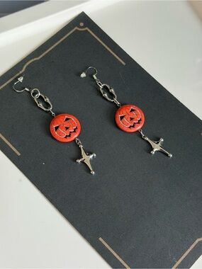 Halloween Jack-O'-Lantern Drop Earrings in Orange Silver summerween earrings